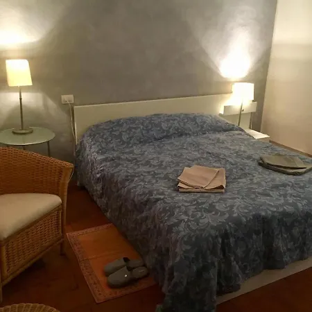 Maison Desiree